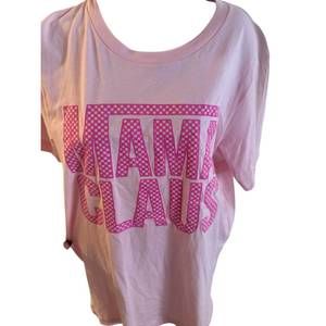 NEW GLAM N GO BOUTIQUE women's mama claus tee in pink